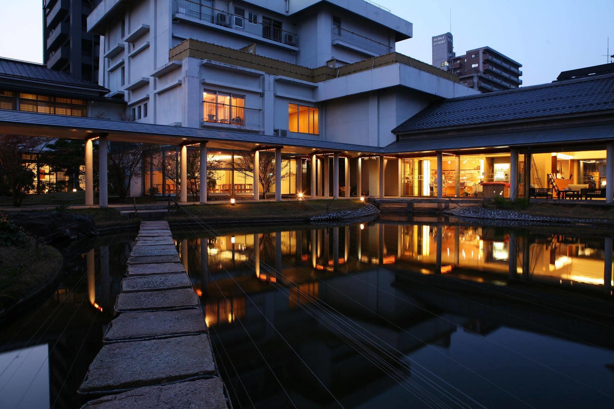 Kansuitei Kozeniya Tottori Bagian luar foto